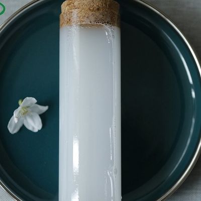 ของเหลว 45% 60% เกรดอาหารไททาเนียมไดออกไซด์สีขาวสีผสมอาหารประเภทสารละลาย