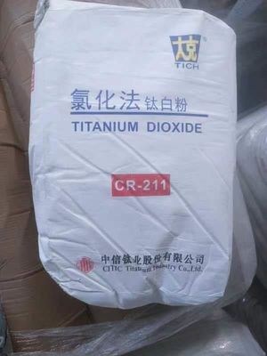 CR-211 กระบวนการคลอริด Rutile Titanium Dioxide ด้วยสารประกอบด้วยคริสตัล 99.9% และสีน้ําเงินเย็นสําหรับพลาสติกวิศวกรรม